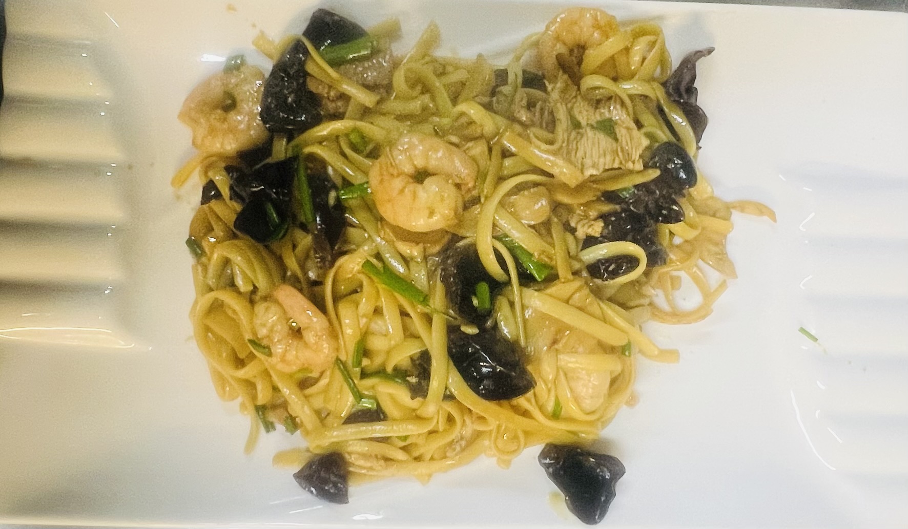 TALLARIN  ESPECIAL COMPLETO