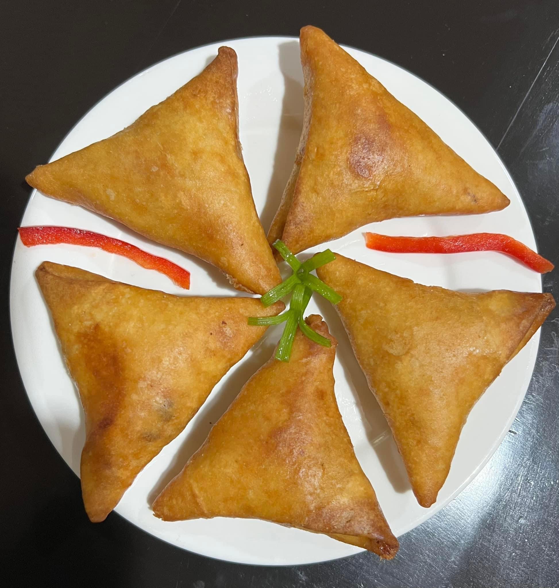 EMPANADA MANDARIN